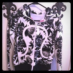Lululemon jacket